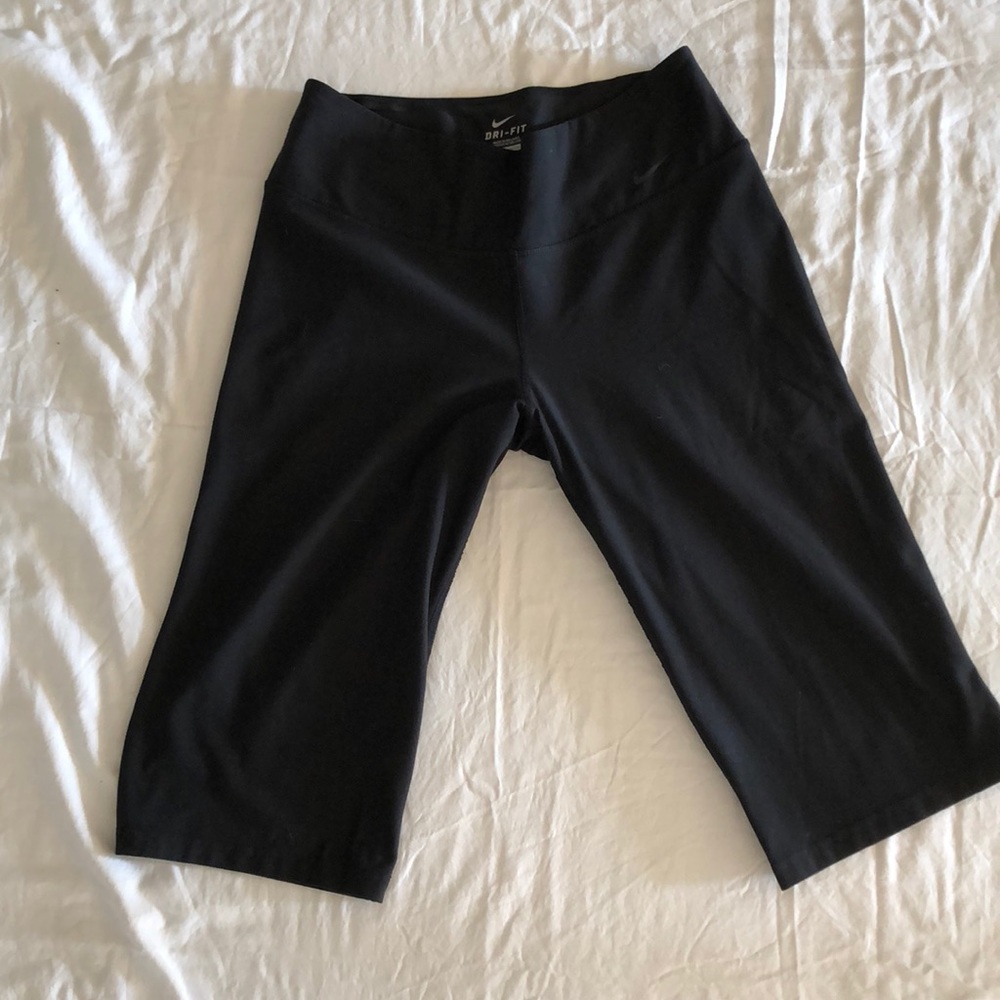 Nike crop pant